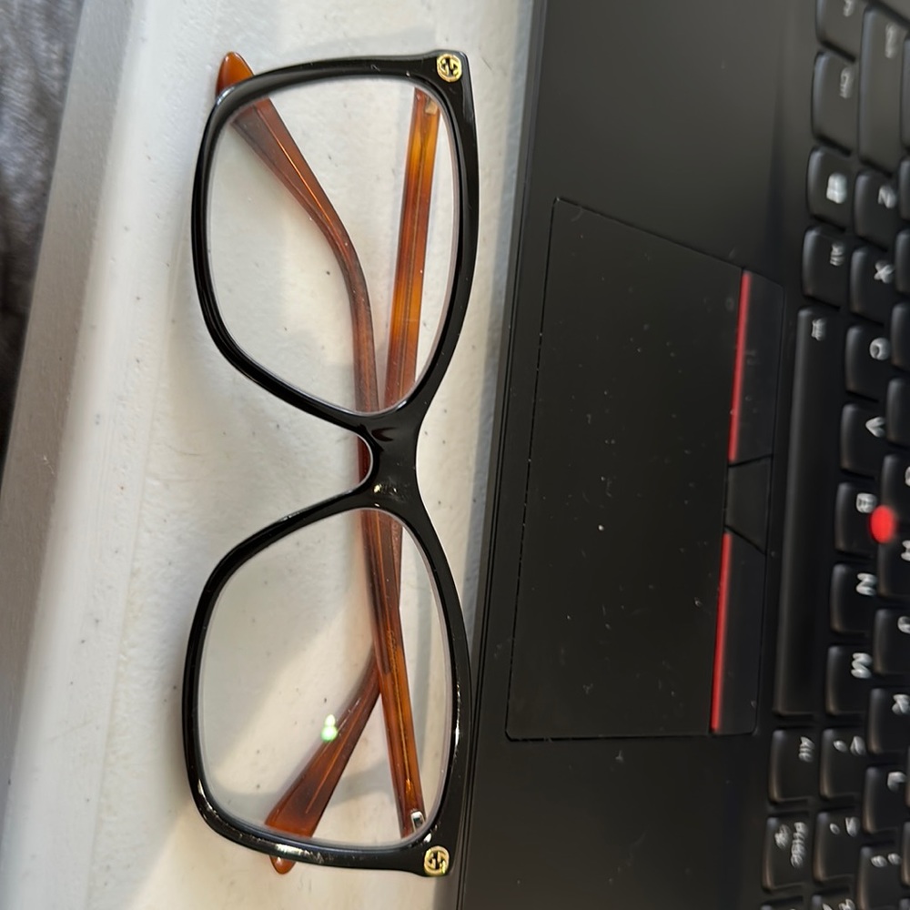 Gucci eyeglasses slight cat eye